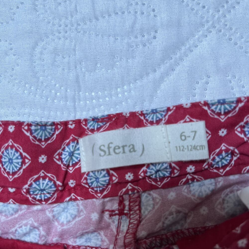 Sfera Patterned Button Shorts Size 6/7 - Picture 4 of 5